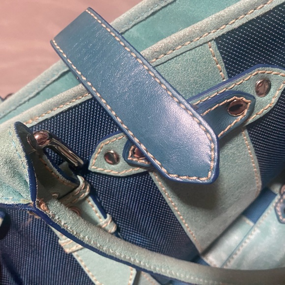 Vintage authentic Isabella Fiore genuine leather/nylon large teal Handbag - Picture 5 of 7